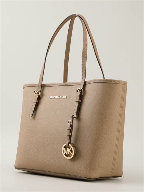 michael kors jet set tote colors|Michael Kors jet set girls.